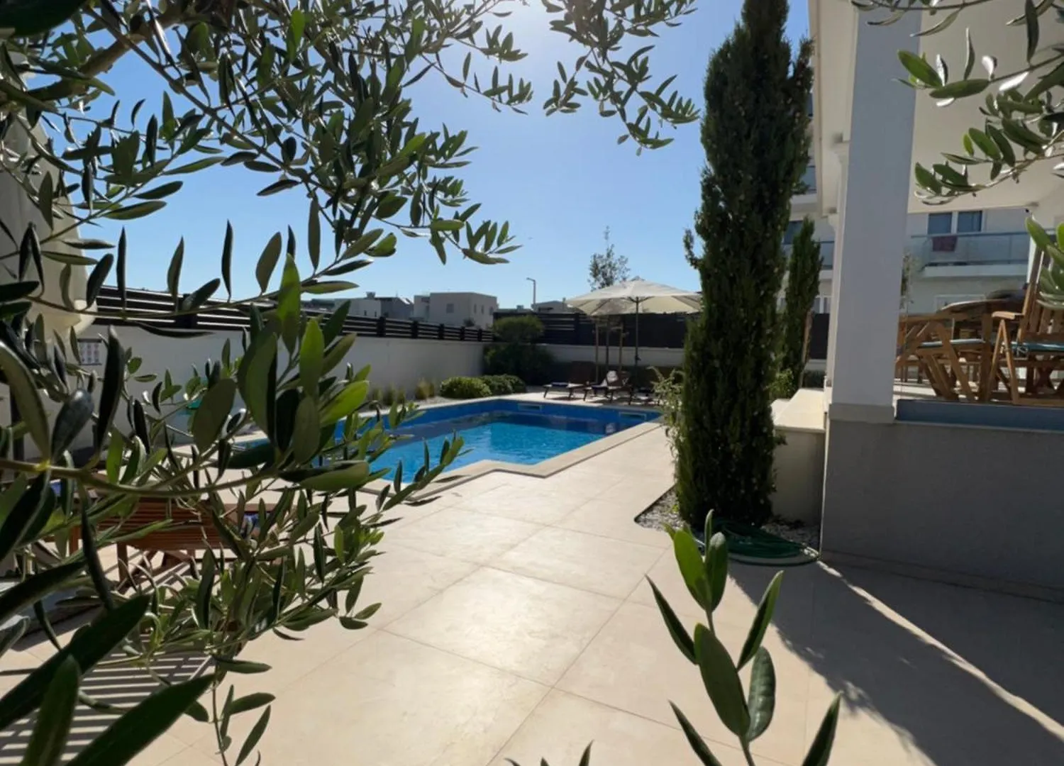 Villa Wave Zara
