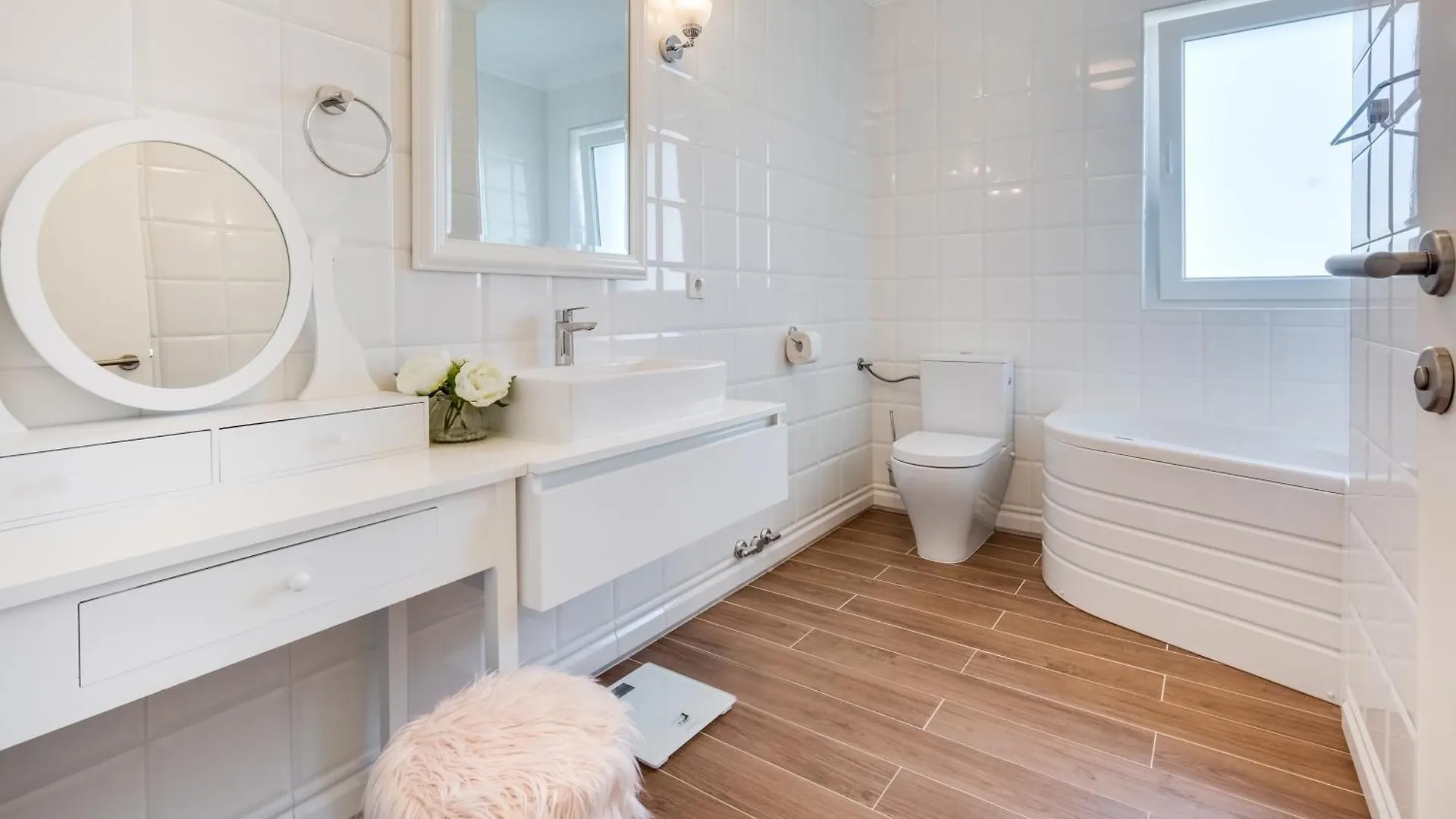 Villa Wave Zara